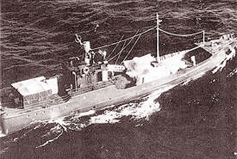 Hoàng thân Triều Nguyễn đi tàu không số