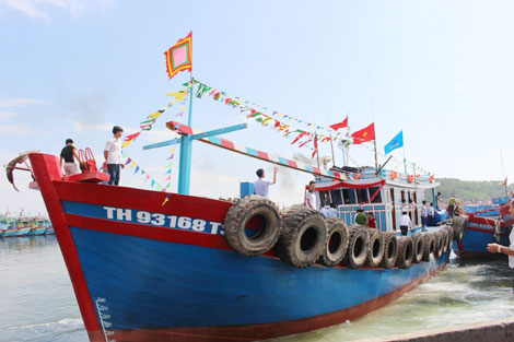 Agribank chi nhánh Thanh Hóa: 150 tỷ đồng hỗ trợ ngư dân đóng tàu vươn khơi, bám biển