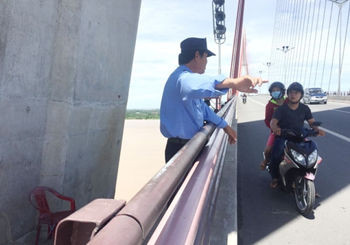 Cần liều thuốc hữu hiệu trị “căn bệnh” thích… nhảy cầu Cần Thơ