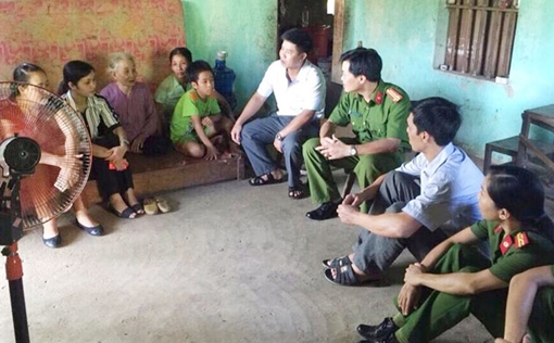 Vượt đèo vận động đối tượng truy nã đầu thú