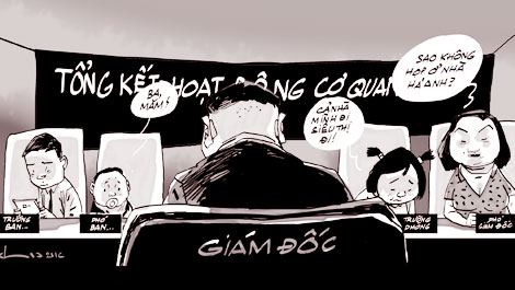 Gài người nhà, không tìm người tài