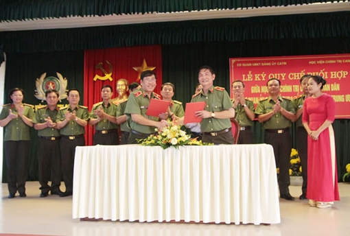 Tăng cường khả năng kiểm tra, giám sát, kỷ luật của Đảng trong CAND