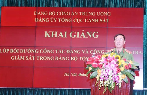 Tổng cục Cảnh sát khai giảng lớp bồi dưỡng công tác Đảng
