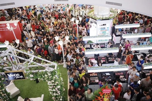 Siêu khuyến mại tại Vincom Center Phạm Ngọc Thạch – Hà Nội