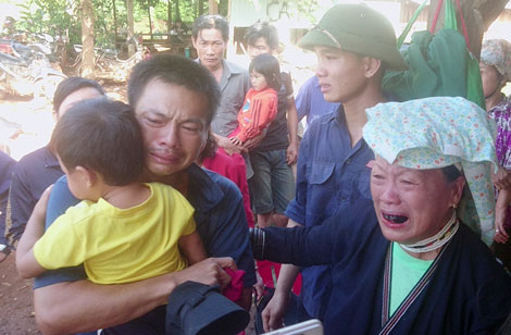 Cuộc đầu thú kỳ lạ và đẫm nước mắt