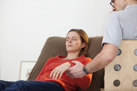 Thôi miên và những bí ẩn trong thế giới tiềm thức vẫn còn nhiều nghi vấn