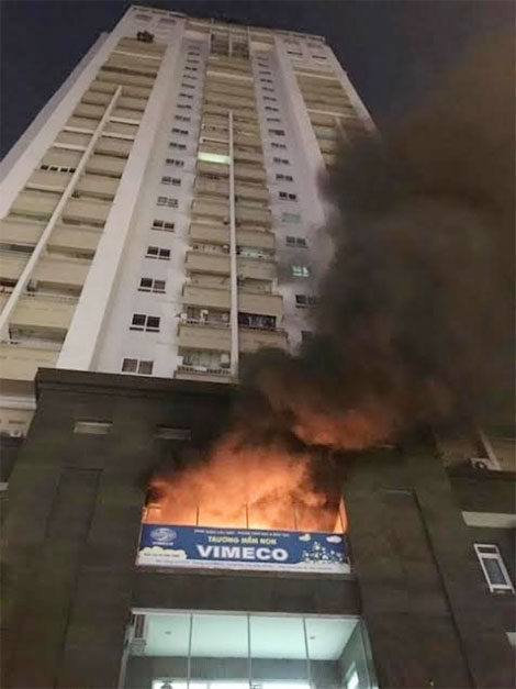 Lại xảy cháy tại tòa nhà Vimeco, quận Cầu Giấy