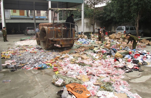 Mạnh tay xử lý hàng giả