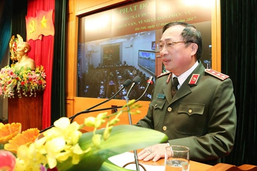 Xây dựng phong cách người CAND bản lĩnh, nhân văn, vì nhân dân phục vụ