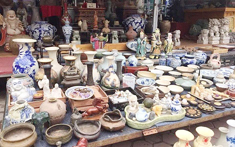 Đi chợ đồ cũ Vạn Phúc