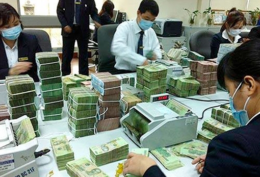 Lãi suất huy động tăng cao chủ yếu mang tính cục bộ