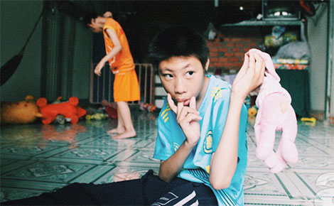 Thương cả cho đời bạc