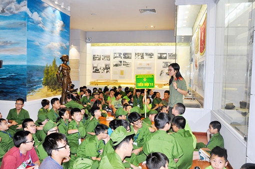 Góp phần giáo dục truyền thống, xây dựng lực lượng và bảo tồn di sản văn hóa CAND