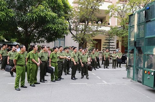 Tổng kiểm tra việc bảo quản phương tiện phục vụ công tác chiến đấu