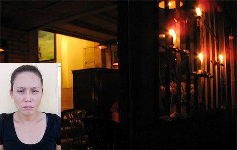 Mở cà phê đèn mờ masage cho khách để "móc trộm" tiền