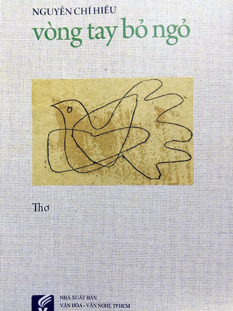  Nhà thơ Nguyễn Chí Hiếu: Khua nước giếng cũ mắt cười trong veo