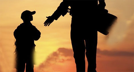 Chuyện đời oái oăm của cha mẹ tôi 