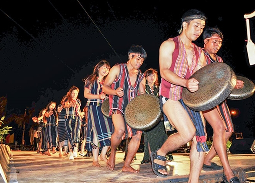 Lên Langbiang nghe tiếng chiêng người Lạch