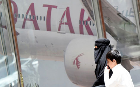 Lửa vẫn âm ỉ cháy