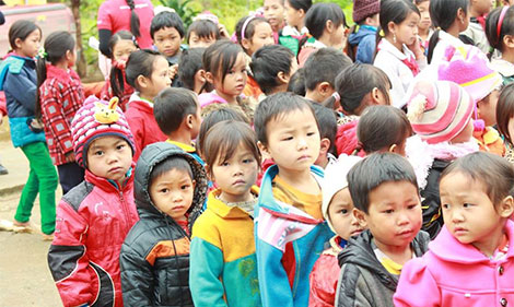 Mùa đông ấm áp đến với học sinh nội trú vùng cao