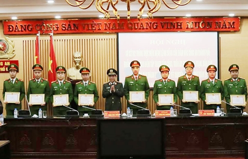 Tình hình tội phạm giảm khi Công an Hà Nội tổng kiểm tra hành chính ban đêm