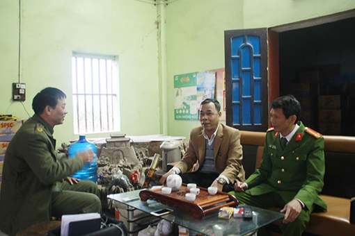 Chuyện lạ ở nơi người dân góp tiền cho người nghiện đi cai