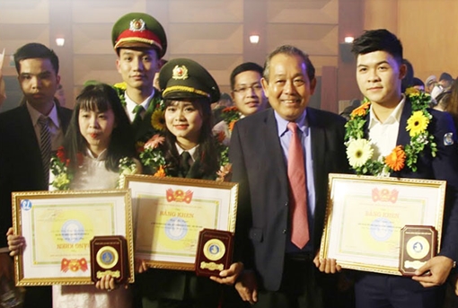 Tuyên dương 124 “Sinh viên 5 tốt” cấp Trung ương