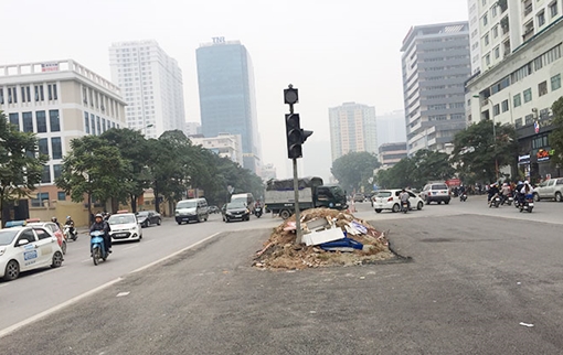 Xén dải phân cách đường Nguyễn Chí Thanh: Bài học về tầm nhìn...