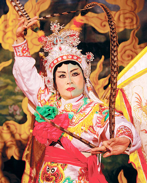  Ngày xuân nói chuyện Tuồng đồ