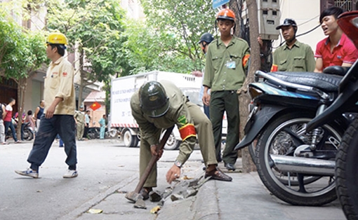 Quyết liệt xử lý các vi phạm về trật tự đô thị
