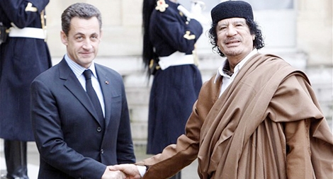 Cựu Tổng thống Pháp Nicolas Sarkozy bị điều tra: "Gọng kìm" bao vây