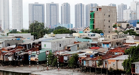 Thành phố đầu tàu kinh tế cả nước và giấc mơ xóa... nhà "ổ chuột"(!)