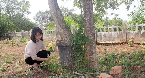 Bài cuối: Hãy xoa dịu nỗi đau của cả người chết và người sống