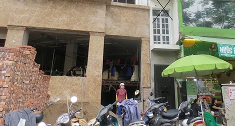 Chưa xử lý dứt điểm ngôi nhà siêu mỏng trên phố Lý Thường Kiệt