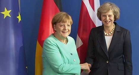 Thủ tướng Angela Merkel và Thủ tướng Theresa May: Những nữ tướng của châu Âu