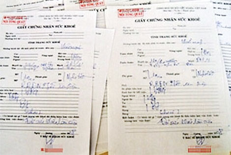 Phạt 12 triệu vì sử dụng giấy khám sức khỏe giả