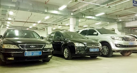 Hạn chế mua sắm xe công, tổ chức hội nghị