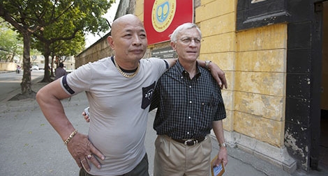 Tình bạn đặc biệt của phi công đầu tiên bắn rơi máy bay Mỹ