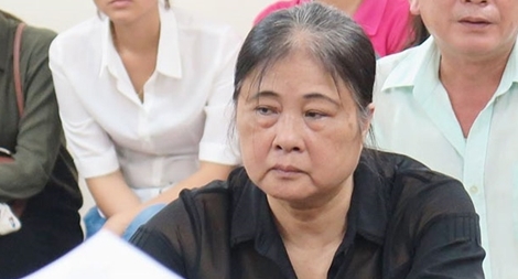 Nghỉ hưu vẫn chiếm đoạt được hơn 3,5 tỷ đồng từ lừa xin việc và “chạy án”