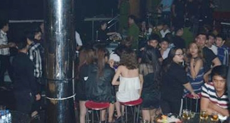 Kỳ 3: Những "con thiêu thân" sau 0h