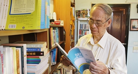 Thầy Nguyễn Quốc Hùng với xu hướng mới trong dạy tiếng Anh