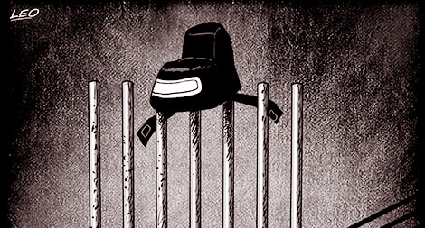 Những ngày áo gấm