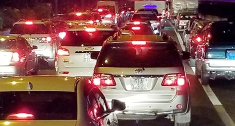 Thiết kế “thắt cổ chai” khiến TNGT xảy ra liên tục trên cao tốc TPHCM - Long Thành - Dầu Giây