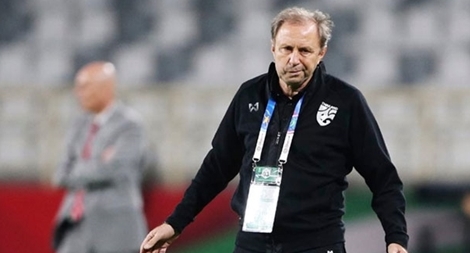 Học Việt Nam, bóng đá Thái Lan phải cậy nhờ HLV Hàn Quốc