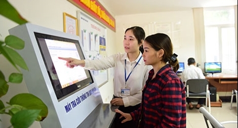 Xóa căn bệnh nhũng nhiễu, vòi vĩnh, xin cho nhờ nền hành chính không giấy tờ