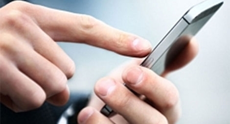 Khởi tố quản giáo cho nghi phạm thuê điện thoại gọi ra ngoài