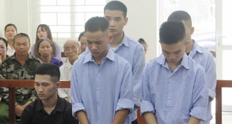 Tử hình đối tượng vô cớ giết người trong quán ăn đêm