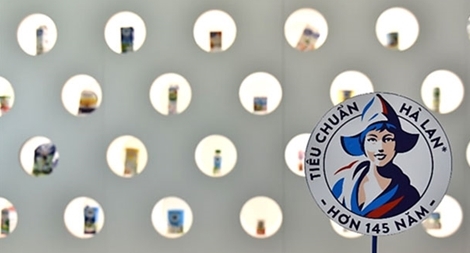 'Lạc lối' vào trung tâm R&D như vũ trụ thu nhỏ của Cô Gái Hà Lan