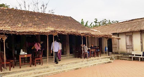 Về vùng cát, thăm nhà Đại tướng bên cầu Kiến Giang