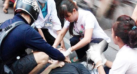 Có phải chúng ta đã vô cảm quá rồi?